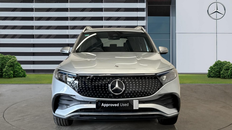 Mercedes-Benz Eqb 250+ 140kW AMG Line Premium 70.5kWh 5dr Auto Electric Estate - Image 3