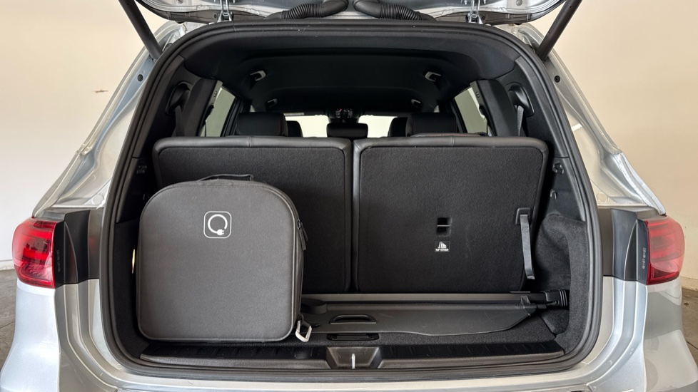 Mercedes-Benz Eqb 250+ 140kW AMG Line Premium 70.5kWh 5dr Auto Electric Estate - Image 4