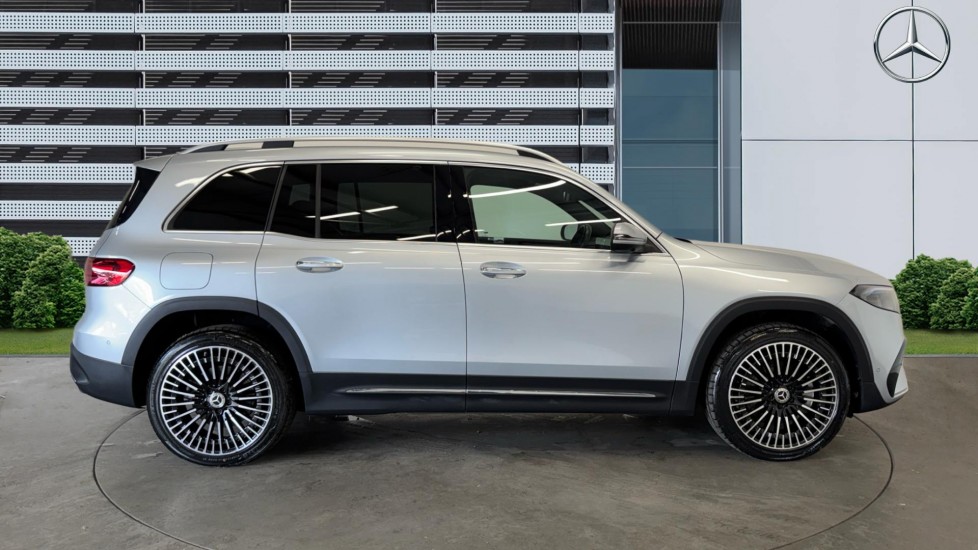 Mercedes-Benz Eqb 250+ 140kW AMG Line Premium 70.5kWh 5dr Auto Electric Estate - Image 5