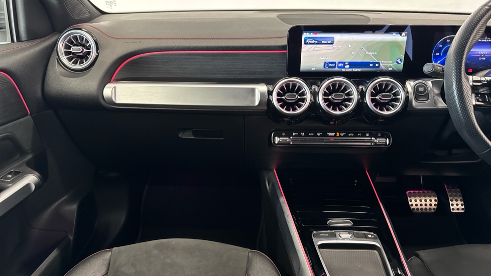 Mercedes-Benz Eqb 250+ 140kW AMG Line Premium 70.5kWh 5dr Auto Electric Estate - Image 14