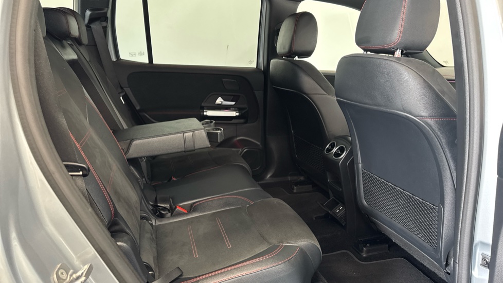 Mercedes-Benz Eqb 250+ 140kW AMG Line Premium 70.5kWh 5dr Auto Electric Estate - Image 23