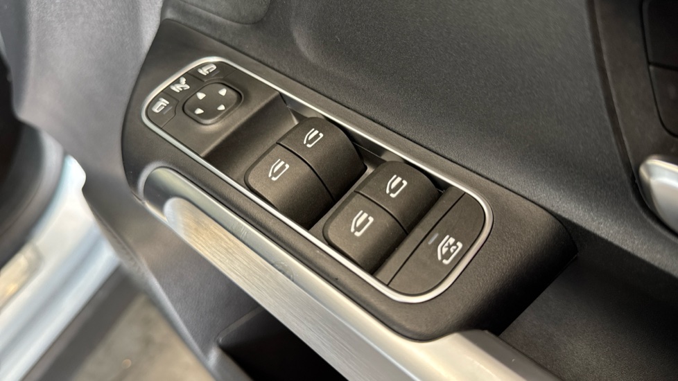 Mercedes-Benz Eqb 250+ 140kW AMG Line Premium 70.5kWh 5dr Auto Electric Estate - Image 26