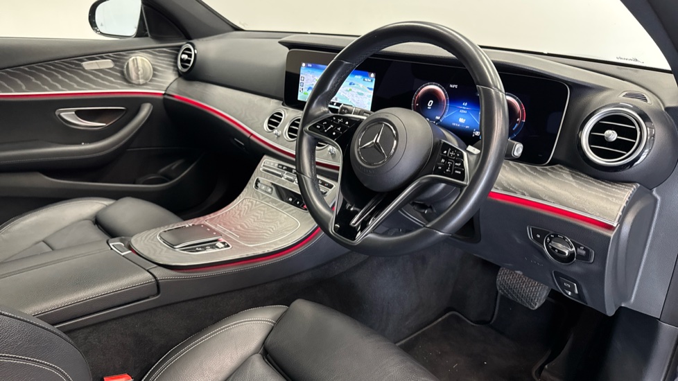 Mercedes-Benz E-Class E300de AMG Line Night Edition Prem+ 5dr 9G-Tronic Estate - Image 11