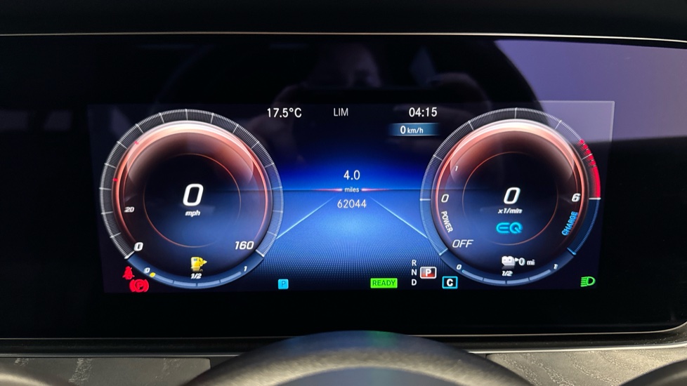 Mercedes-Benz E-Class E300de AMG Line Night Edition Prem+ 5dr 9G-Tronic Estate - Image 18