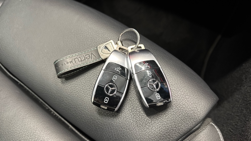 Mercedes-Benz E-Class E300de AMG Line Night Edition Prem+ 5dr 9G-Tronic Estate - Image 20