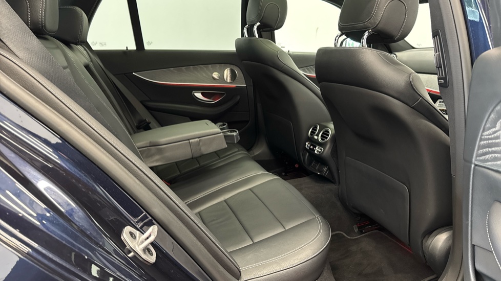 Mercedes-Benz E-Class E300de AMG Line Night Edition Prem+ 5dr 9G-Tronic Estate - Image 23