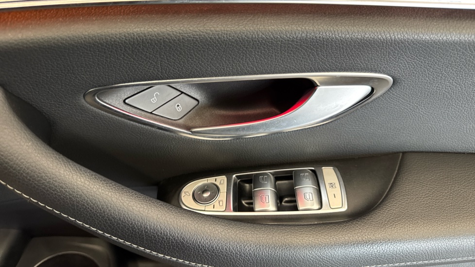 Mercedes-Benz E-Class E300de AMG Line Night Edition Prem+ 5dr 9G-Tronic Estate - Image 26