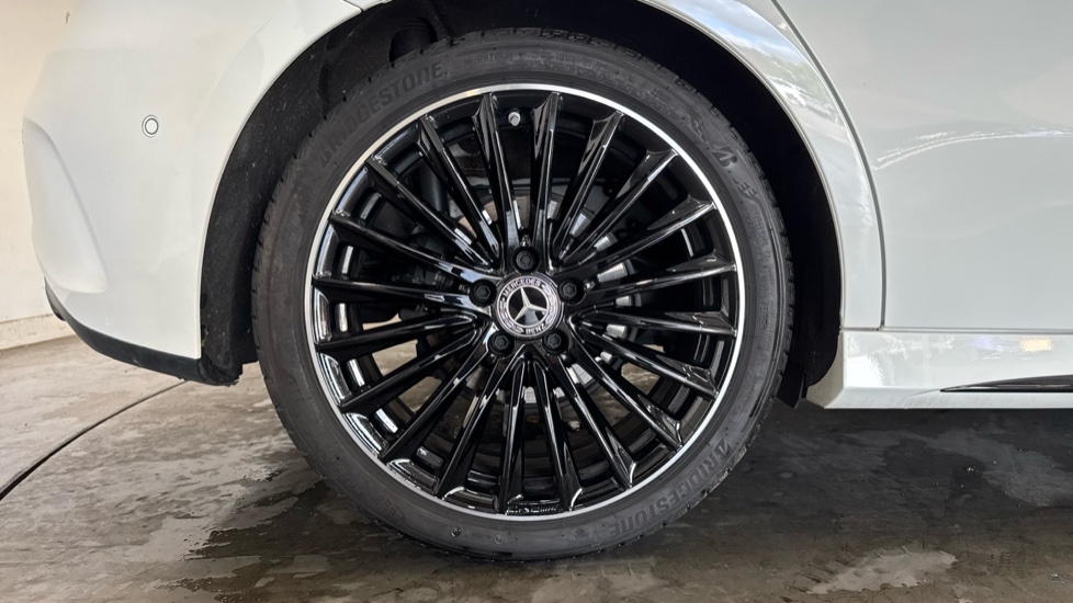 Mercedes-Benz A-Class A180 AMG Line Premium Plus 5dr Auto Petrol Hatchback - Image 7
