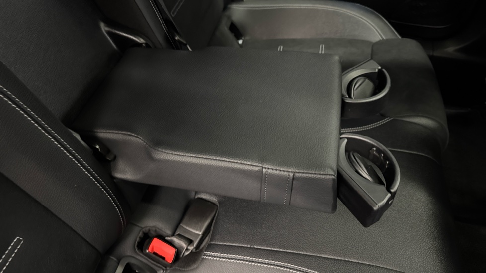 Mercedes-Benz A-Class A180 AMG Line Premium Plus 5dr Auto Petrol Hatchback - Image 23