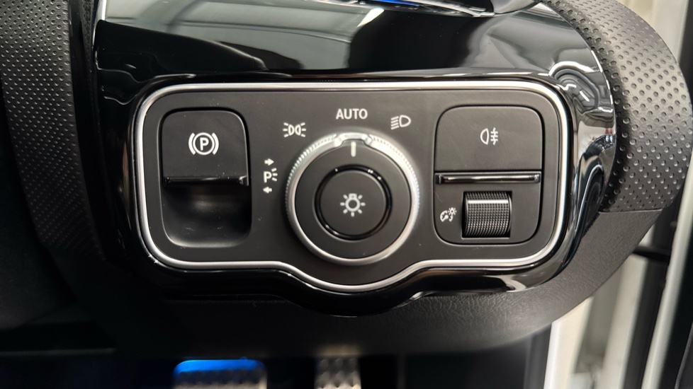 Mercedes-Benz A-Class A180 AMG Line Premium Plus 5dr Auto Petrol Hatchback - Image 28