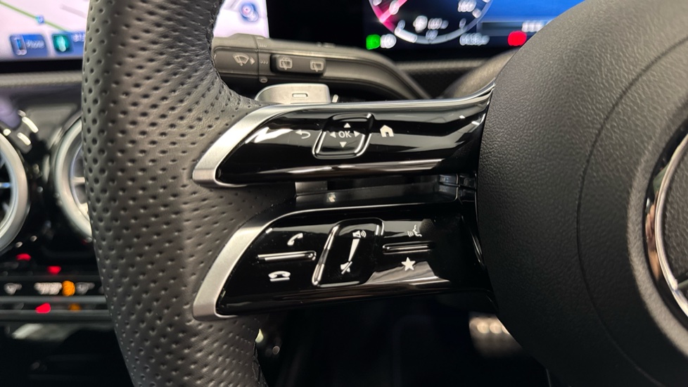 Mercedes-Benz A-Class A180 AMG Line Premium Plus 5dr Auto Petrol Hatchback - Image 29