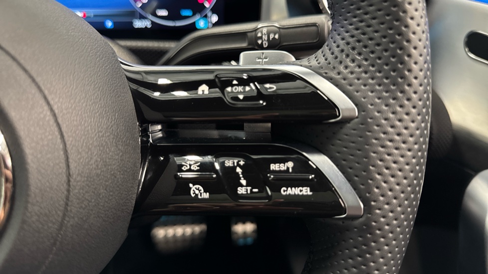 Mercedes-Benz A-Class A180 AMG Line Premium Plus 5dr Auto Petrol Hatchback - Image 30