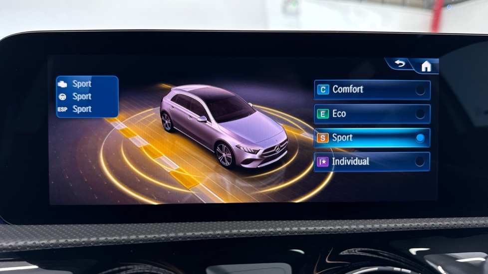Mercedes-Benz A-Class A180 AMG Line Premium Plus 5dr Auto Petrol Hatchback - Image 40