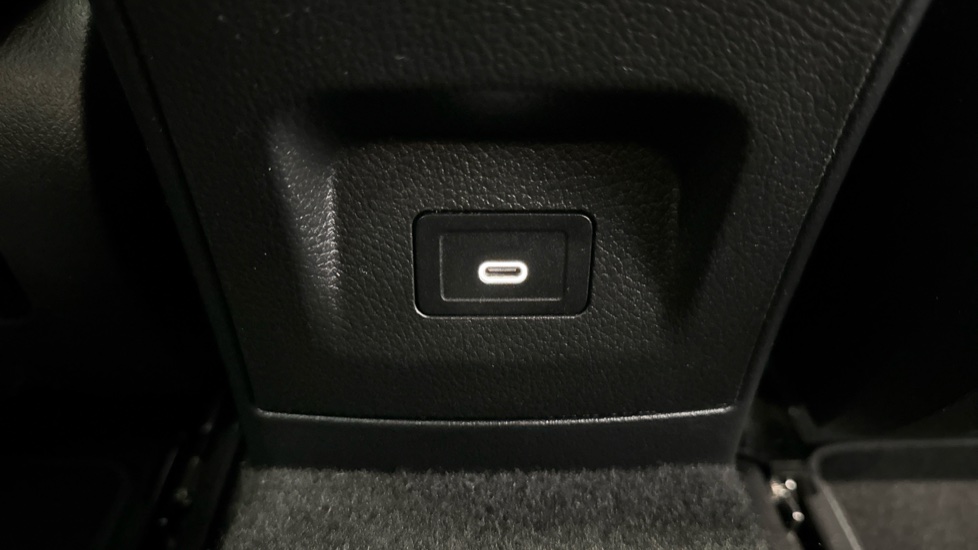 Mercedes-Benz CLA 200 AMG Line Premium Plus 4dr Tip Auto Petrol Saloon - Image 21