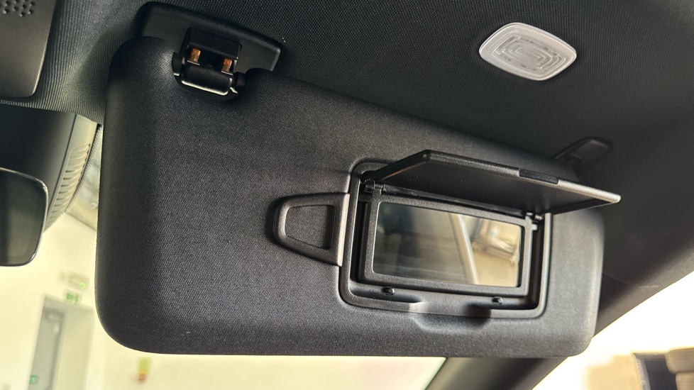 Mercedes-Benz CLA 200 AMG Line Premium Plus 4dr Tip Auto Petrol Saloon - Image 38