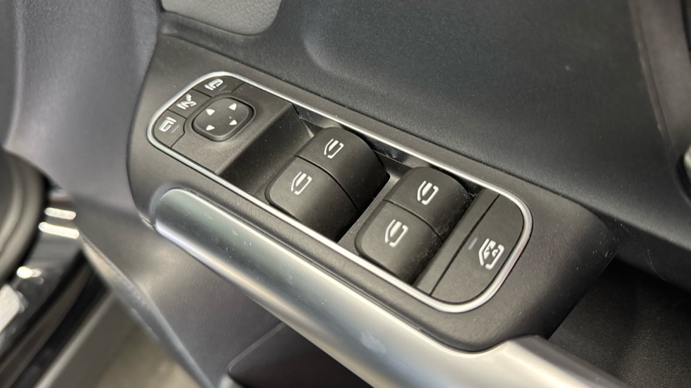 Mercedes-AMG GLA 45 S 4Matic+ Plus 5dr Auto Petrol Hatchback - Image 26