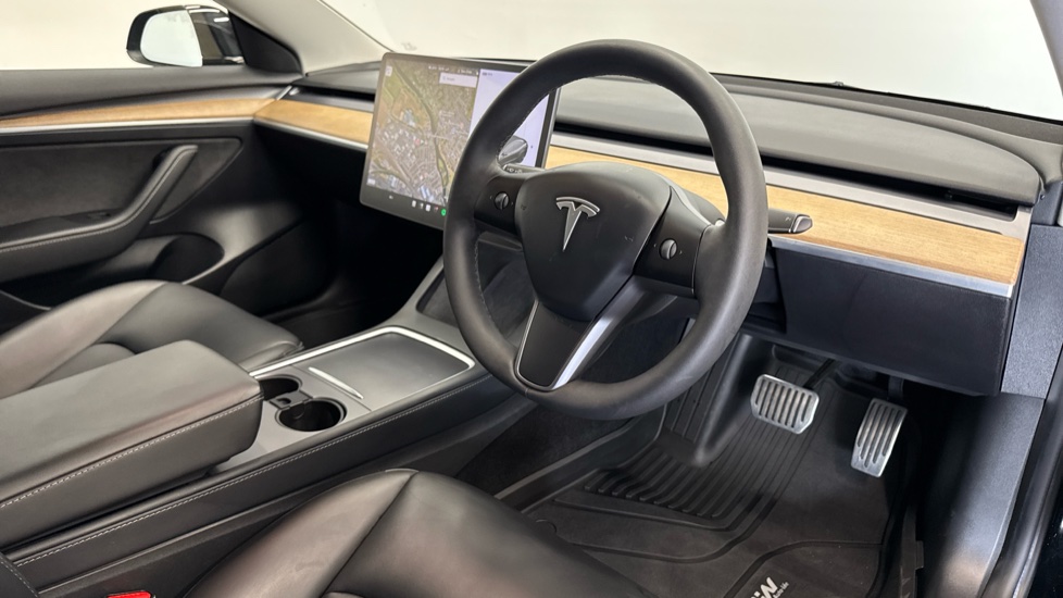 Tesla Model 3 Long Range AWD 4dr Auto Electric Saloon - Image 11