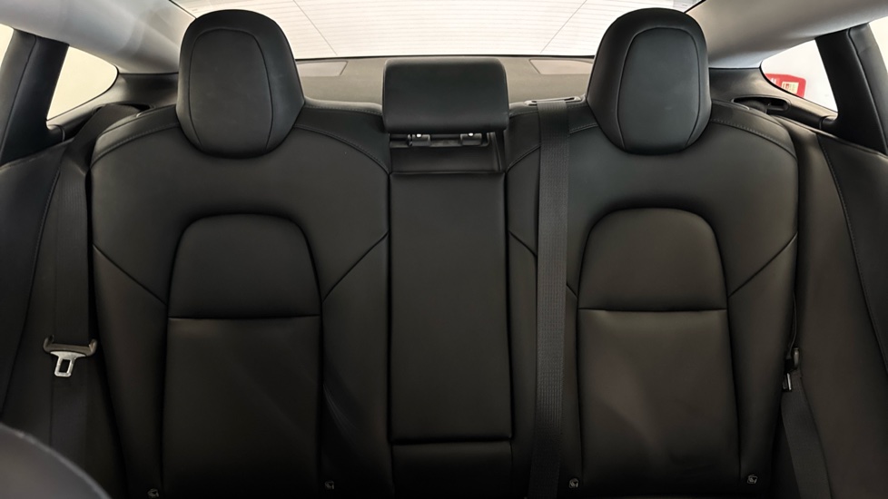 Tesla Model 3 Long Range AWD 4dr Auto Electric Saloon - Image 15
