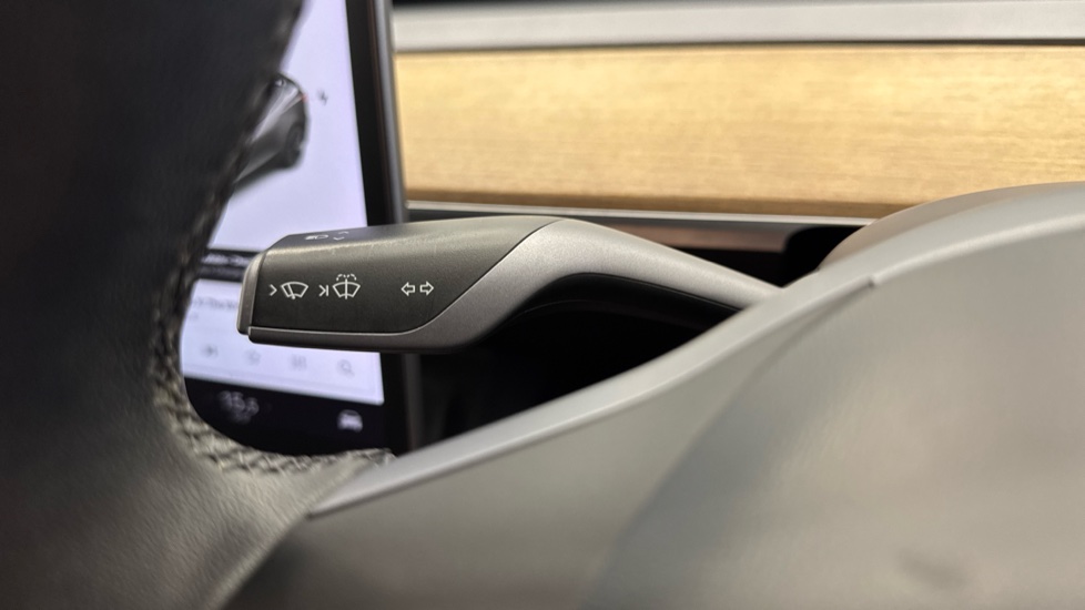 Tesla Model 3 Long Range AWD 4dr Auto Electric Saloon - Image 28