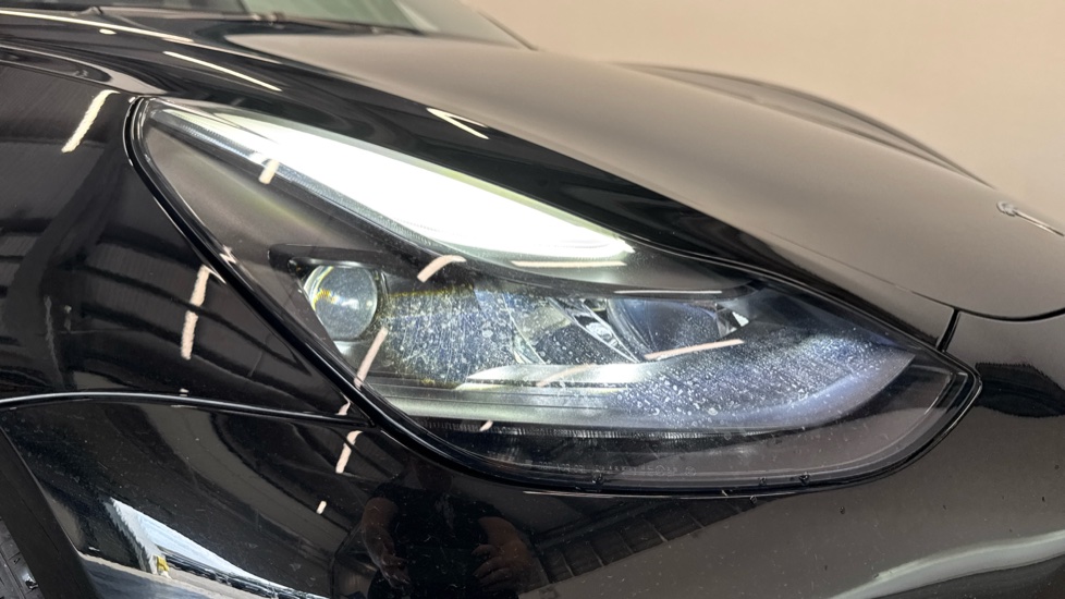 Tesla Model 3 Long Range AWD 4dr Auto Electric Saloon - Image 42