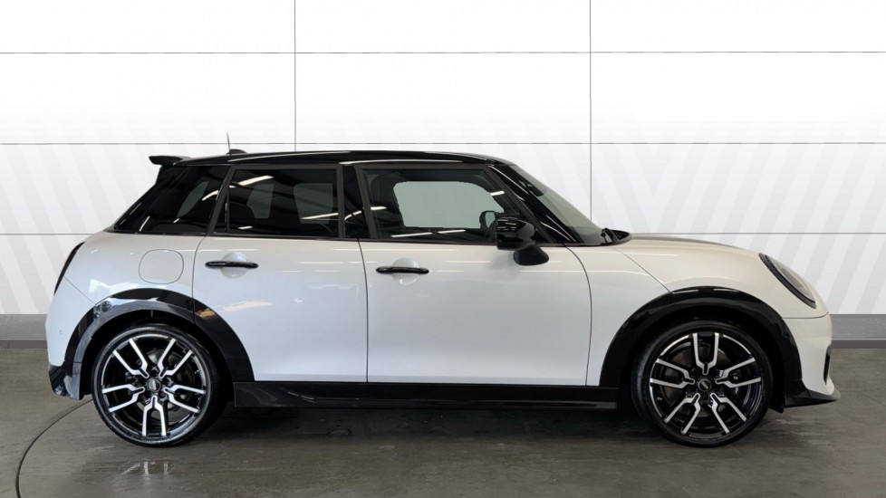 MINI Cooper 2.0 S Sport 5dr Auto Petrol Hatchback - Image 5
