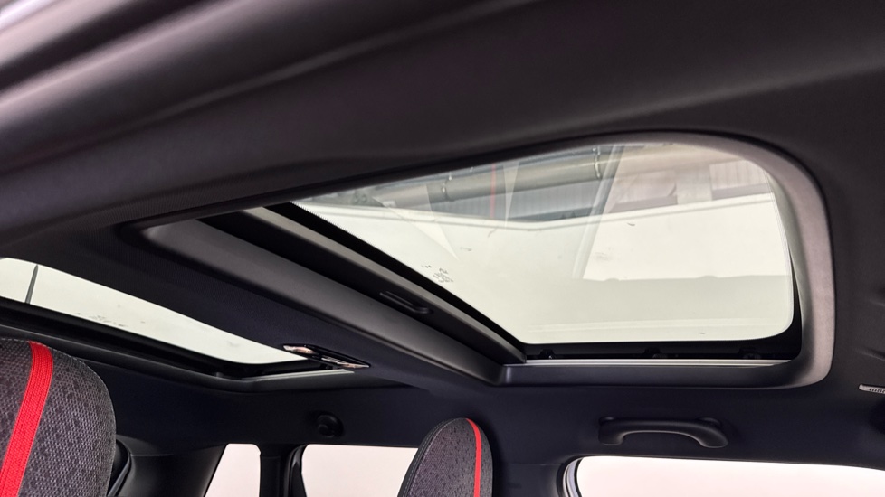 MINI Cooper 2.0 S Sport 5dr Auto Petrol Hatchback - Image 41