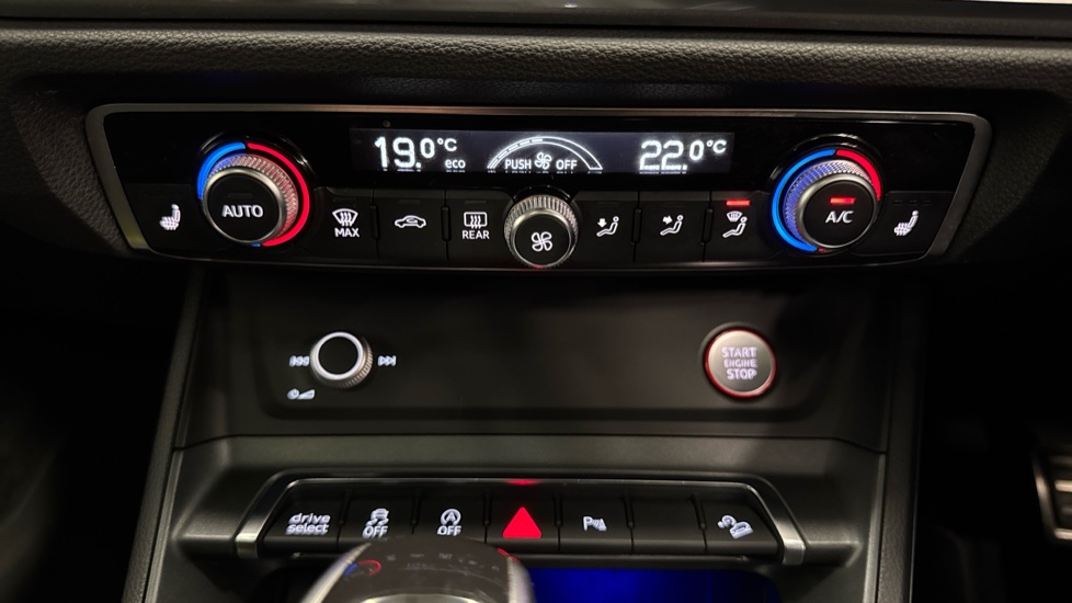 Audi RS Q3 TFSI Quattro Audi Sport Ed 5dr S Tronic[C+S] Petrol Estate - Image 33