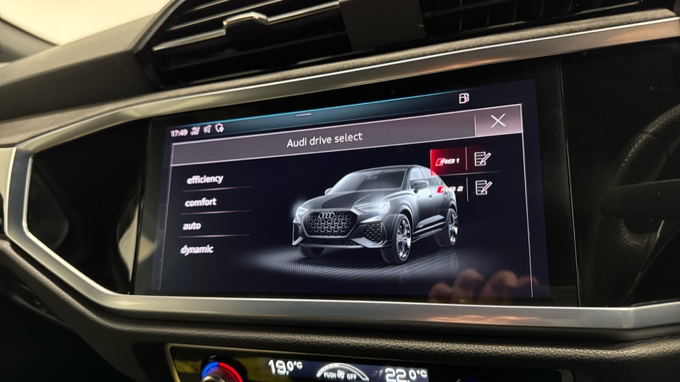 Audi RS Q3 TFSI Quattro Audi Sport Ed 5dr S Tronic[C+S] Petrol Estate - Image 40