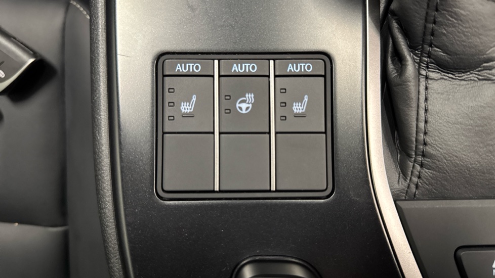 Lexus UX 250h 2.0 F-Sport Design 5dr CVT Hybrid Hatchback - Image 36