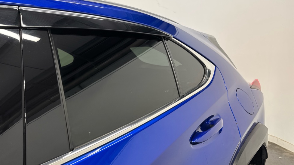 Lexus UX 250h 2.0 F-Sport Design 5dr CVT Hybrid Hatchback - Image 44