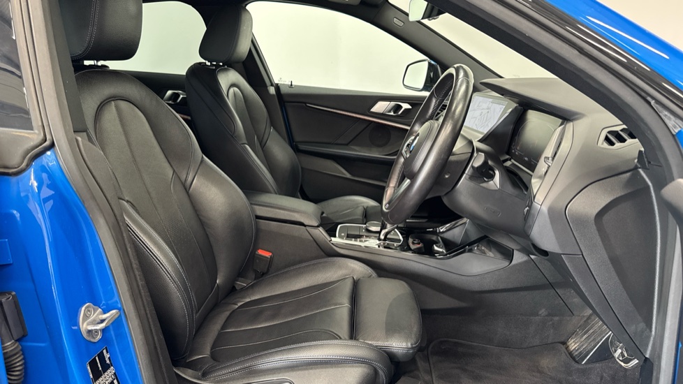 BMW 2 Series 218i M Sport 4dr DCT Petrol Saloon - Image 27