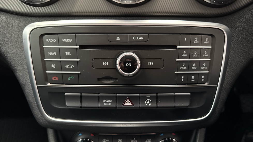 Mercedes-Benz GLA 200 Sport 5dr Petrol Hatchback - Image 32