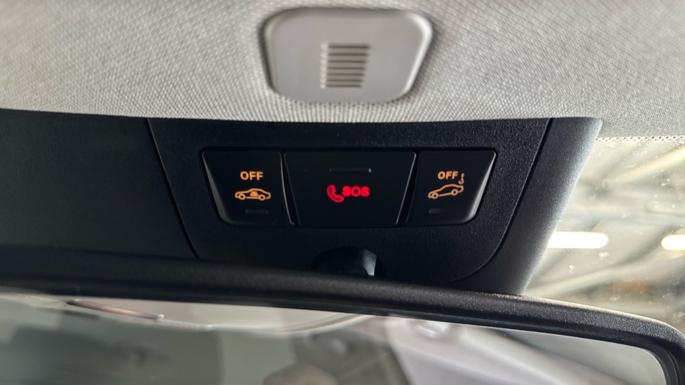 Mercedes-Benz GLA 200 Sport 5dr Petrol Hatchback - Image 39