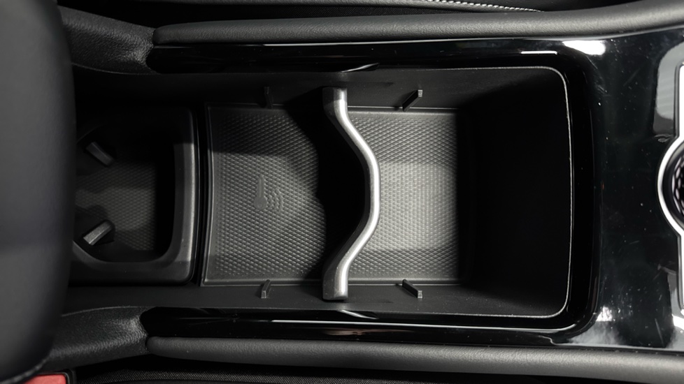 Volkswagen Tiguan 1.5 TSI eHybrid R-Line 5dr DSG Estate - Image 36