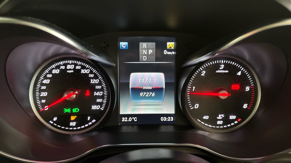 Mercedes-Benz GLC 220d 4Matic AMG Line Premium 5dr 9G-Tronic Diesel Estate - Image 18
