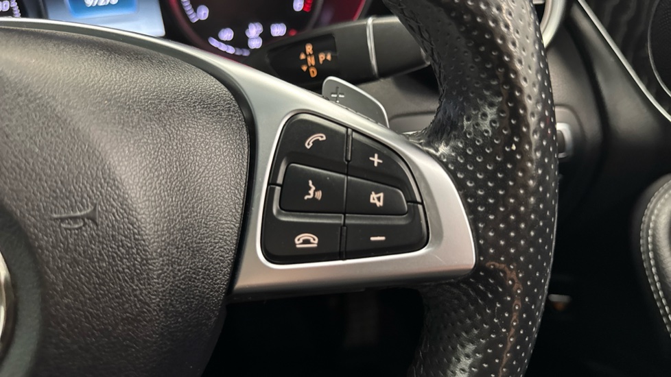 Mercedes-Benz GLC 220d 4Matic AMG Line Premium 5dr 9G-Tronic Diesel Estate - Image 30