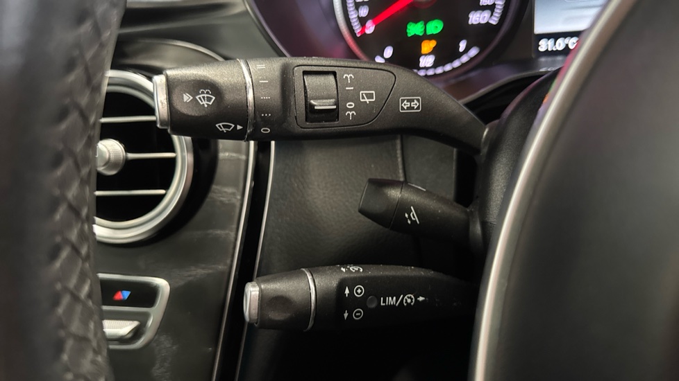 Mercedes-Benz GLC 220d 4Matic AMG Line Premium 5dr 9G-Tronic Diesel Estate - Image 31