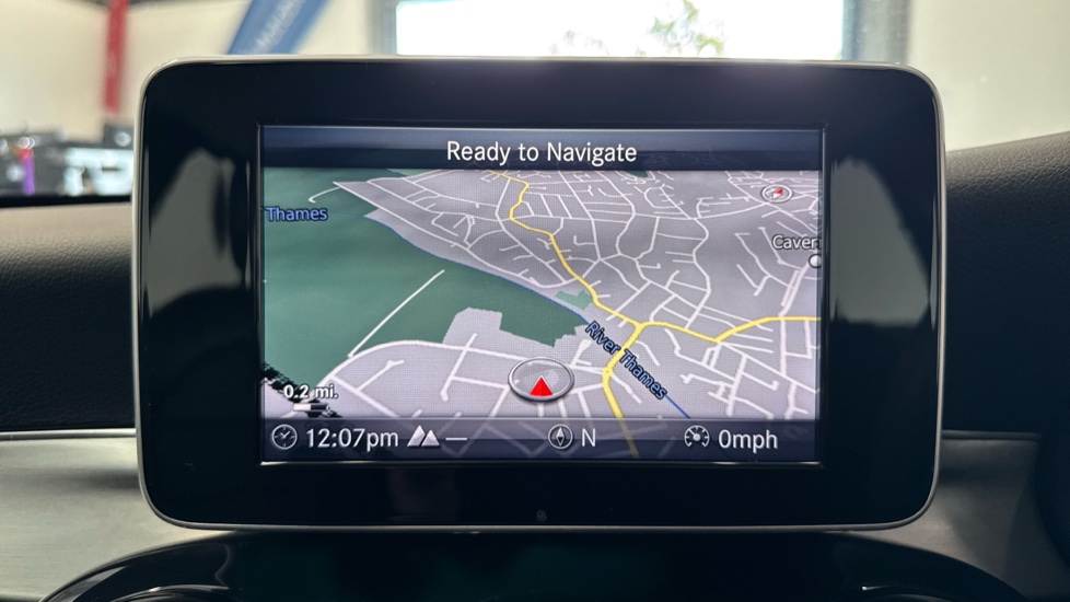 Mercedes-Benz C-Class C220 BlueTEC Sport 4dr Auto Diesel Saloon - Image 12
