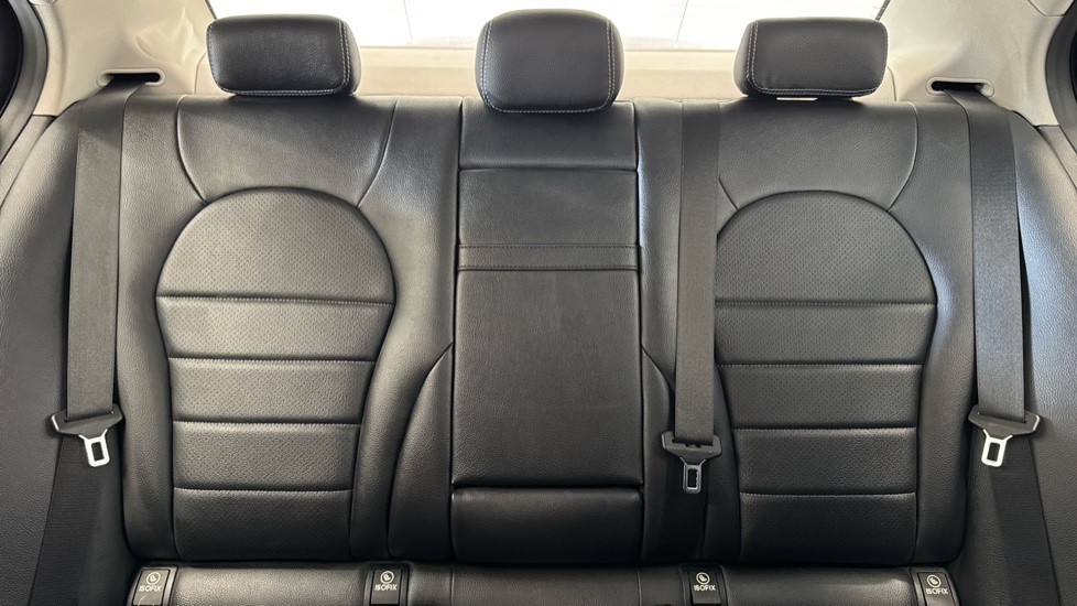 Mercedes-Benz C-Class C220 BlueTEC Sport 4dr Auto Diesel Saloon - Image 15