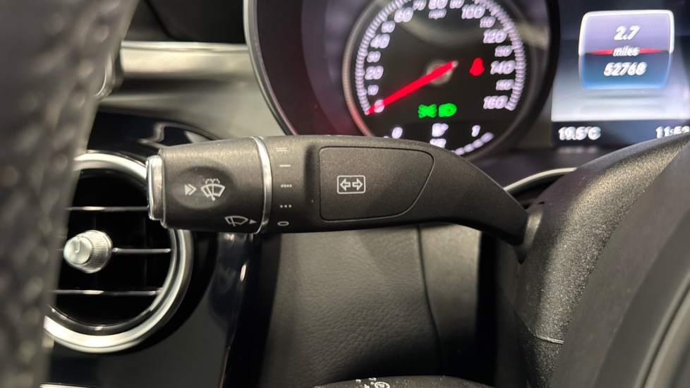 Mercedes-Benz C-Class C220 BlueTEC Sport 4dr Auto Diesel Saloon - Image 31