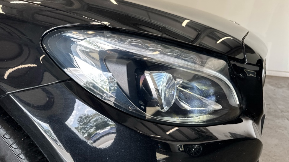 Mercedes-Benz C-Class C220 BlueTEC Sport 4dr Auto Diesel Saloon - Image 44
