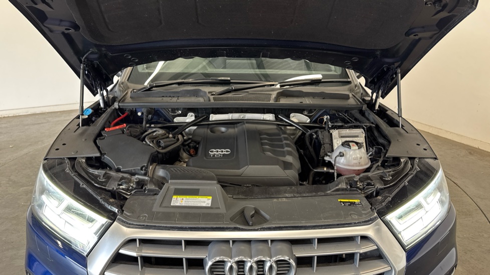 Audi Q5 40 TDI Quattro S Line 5dr S Tronic Diesel Estate - Image 8