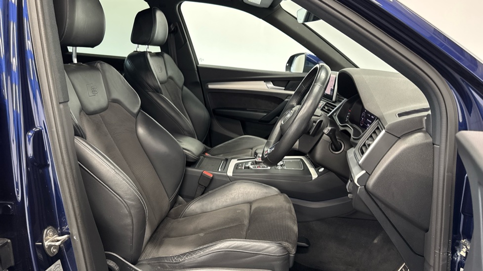 Audi Q5 40 TDI Quattro S Line 5dr S Tronic Diesel Estate - Image 28
