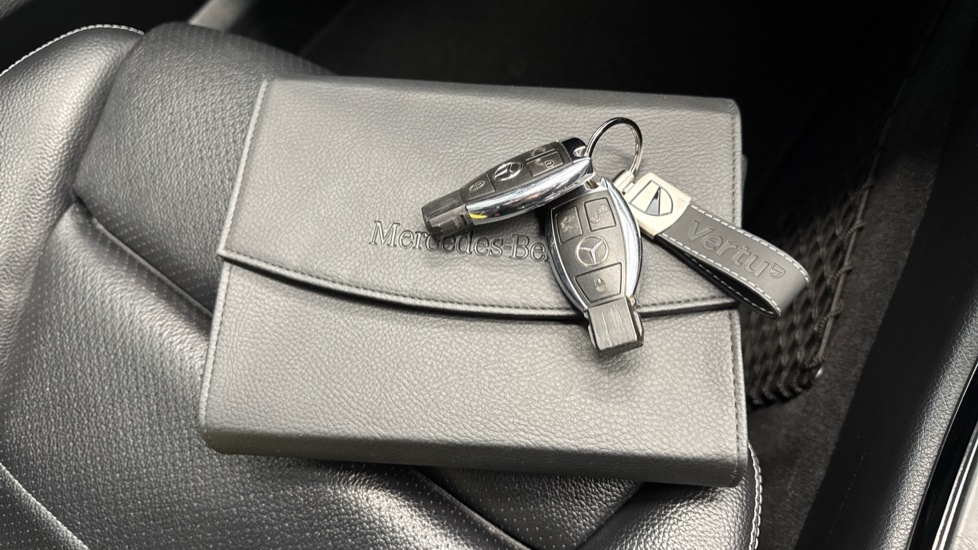 Mercedes-Benz C-Class C220d AMG Line 4dr 9G-Tronic Diesel Saloon - Image 19