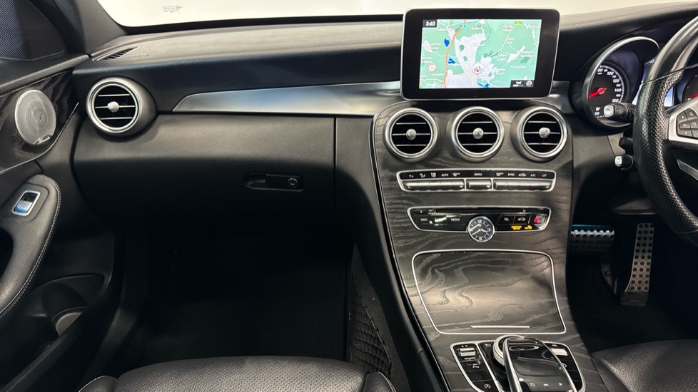 Mercedes-Benz C-Class C250d AMG Line Premium Plus 5dr 9G-Tronic Diesel Estate - Image 14