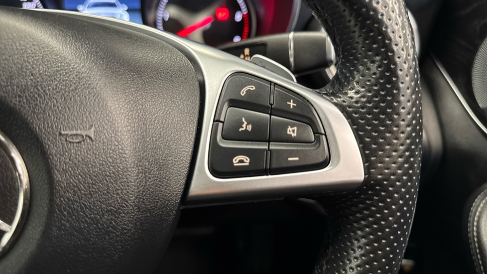 Mercedes-Benz C-Class C250d AMG Line Premium Plus 5dr 9G-Tronic Diesel Estate - Image 29