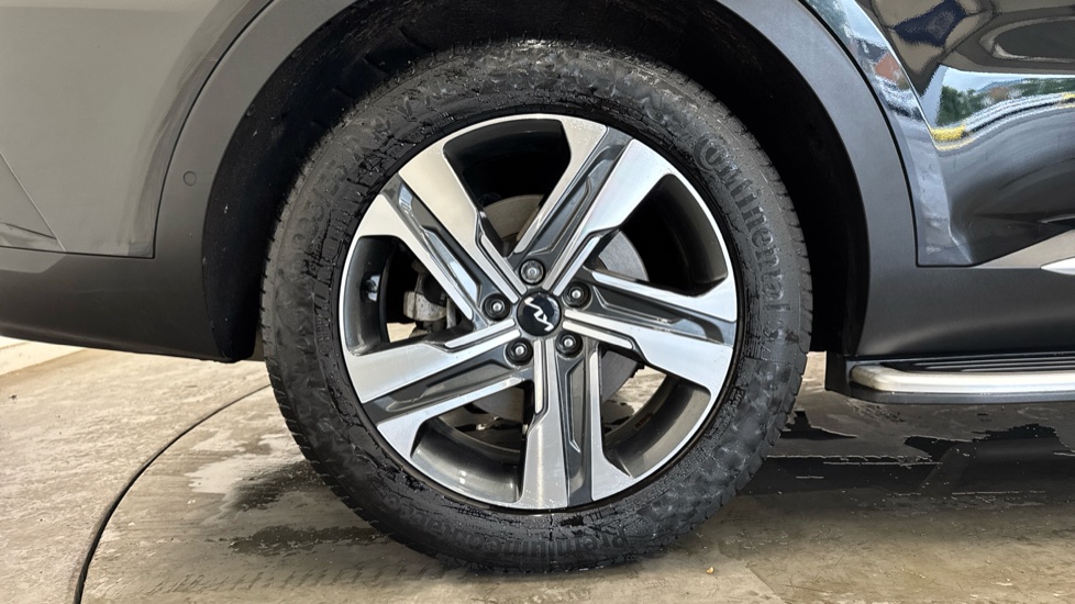 Kia Sorento 1.6 T-GDi HEV Edition 5dr Auto Hybrid Station Wagon - Image 7