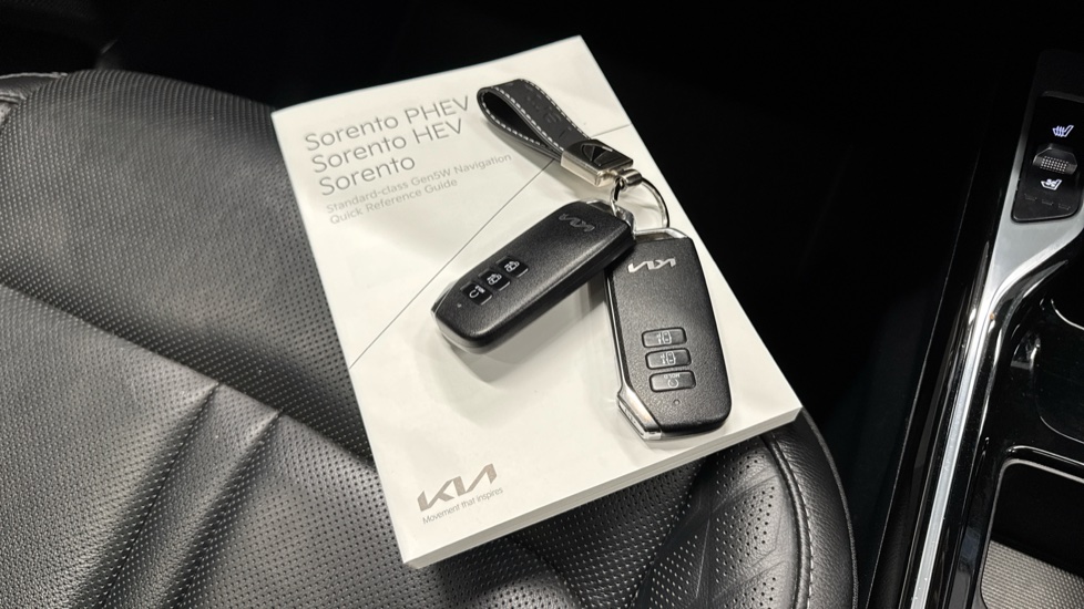 Kia Sorento 1.6 T-GDi HEV Edition 5dr Auto Hybrid Station Wagon - Image 19