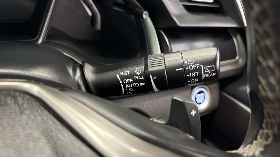 Honda Civic 1.0 VTEC Turbo 126 EX 5dr CVT Petrol Hatchback - Image 32