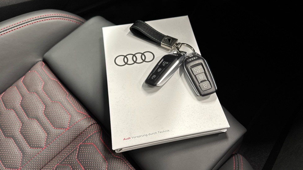 Audi RS5 RS 5 TFSI e Qtro Perform Vorsprung 5dr Tiptronic Estate - Image 19